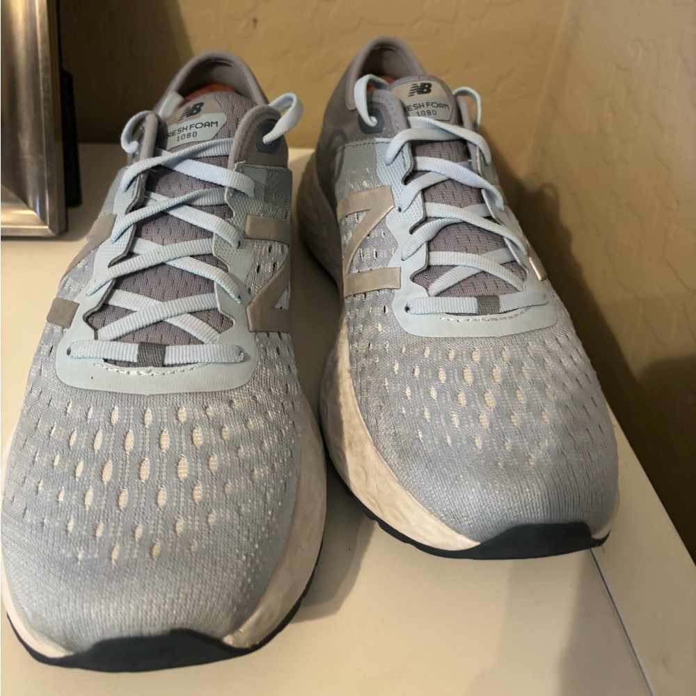 New Balance Fresh Foam 1080 women's 12 - Picture 3 of 5
